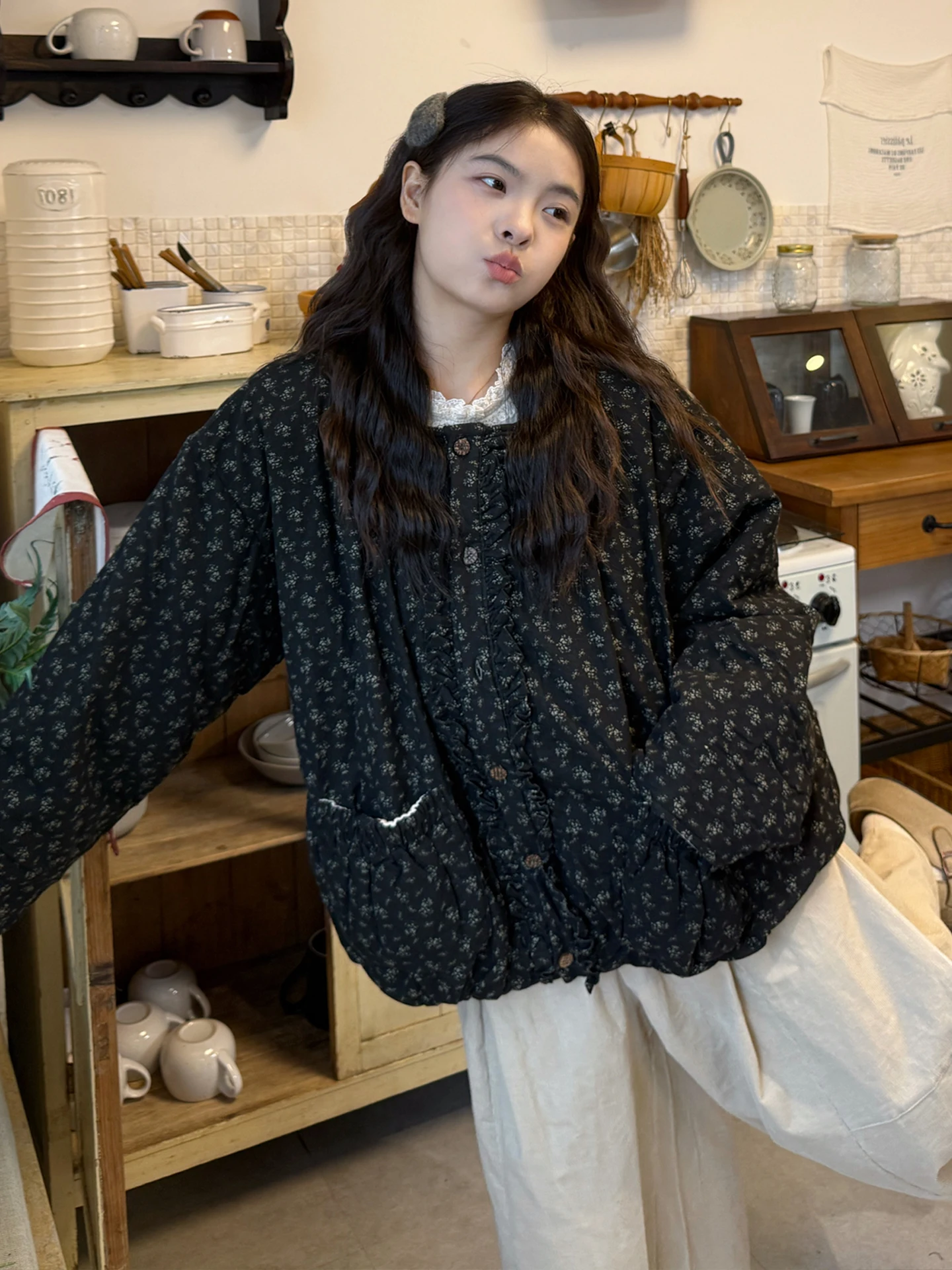 plus Size Winter Fashion Set for Women Floral Print Loose Warm Cotton Jacket And Pants Slimming Effect Korean Style Commute
plus Size Winter Fashion Set for Women Floral Print Loose Warm Cotton Jacket And Pants Slimming Effect Korean Style Commute