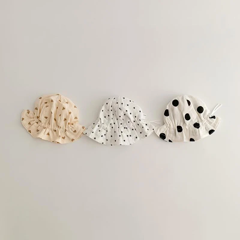 Детская шапка в корейском стиле, летняя шапка-панама для новорожденных, с принтом в виде звездочек, мягкая хлопковая шапка для девочек, для прогулок, путешествий, пляжа
Детская шапка в корейском стиле, летняя шапка-панама для новорожденных, с принтом в виде звездочек, мягкая хлопковая шапка для девочек, для прогулок, путешествий, пляжа