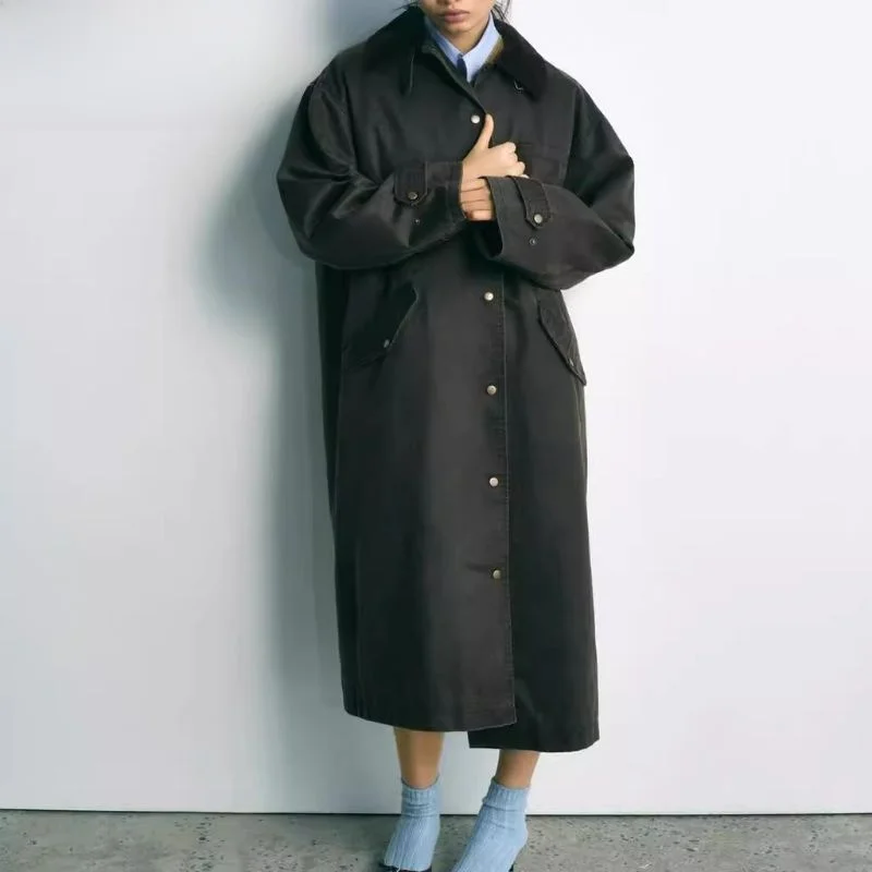 Casual Long Wax Leather Coat with Corduroy Collar Loose Fit Spring New Arrival Women's Faion Outerwear from China
Casual Long Wax Leather Coat with Corduroy Collar Loose Fit Spring New Arrival Women's Faion Outerwear from China