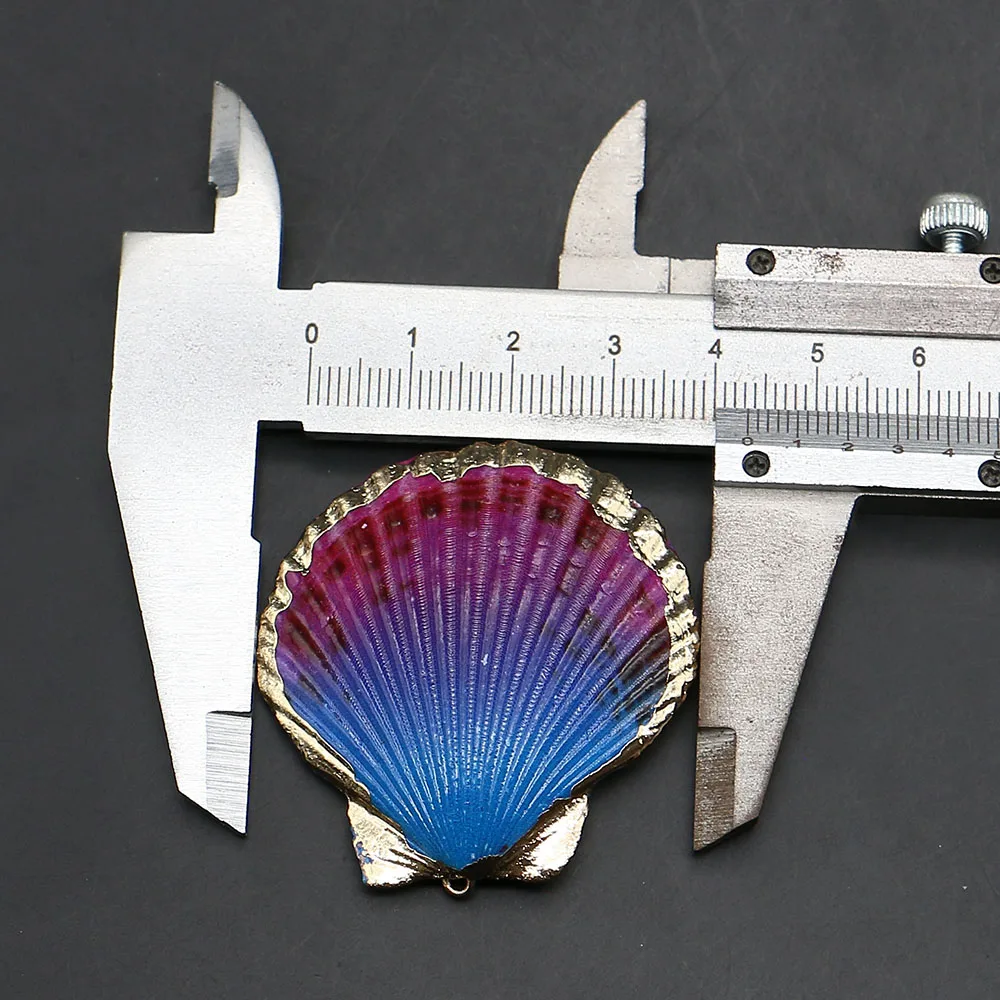 43x44mm Gradient-Colored Natural Shell Pendant Blue-Purple Dyed Shell Single-hook Charms Accessory 5pcs For DIY Fashion Jewelry 
43x44mm Gradient-Colored Natural Shell Pendant Blue-Purple Dyed Shell Single-hook Charms Accessory 5pcs For DIY Fashion Jewelry
