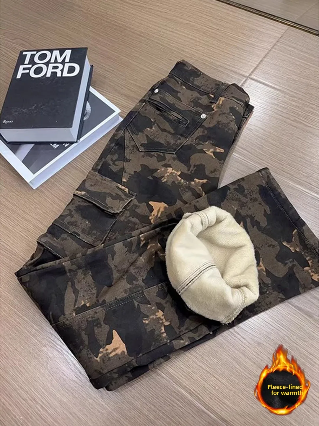 Retro American Fce Lined Camouflage Jeans Men's Winter Slim Straight Leg Micro Flared Pants Multiple kets Workwear
Retro American Fce Lined Camouflage Jeans Men's Winter Slim Straight Leg Micro Flared Pants Multiple kets Workwear