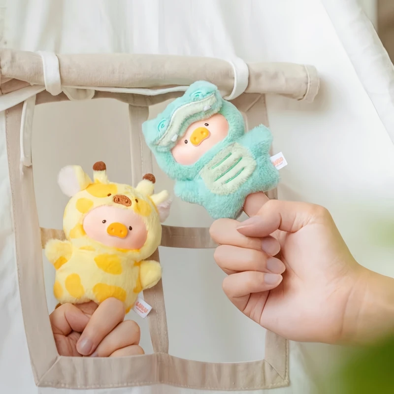 New Selling Genuine Canned Pig Lulu Pig Animal Party Forest Theater Series Blind Box Vinyl Face Pendant Trendy Toy Figurine Gift
New Selling Genuine Canned Pig Lulu Pig Animal Party Forest Theater Series Blind Box Vinyl Face Pendant Trendy Toy Figurine Gift