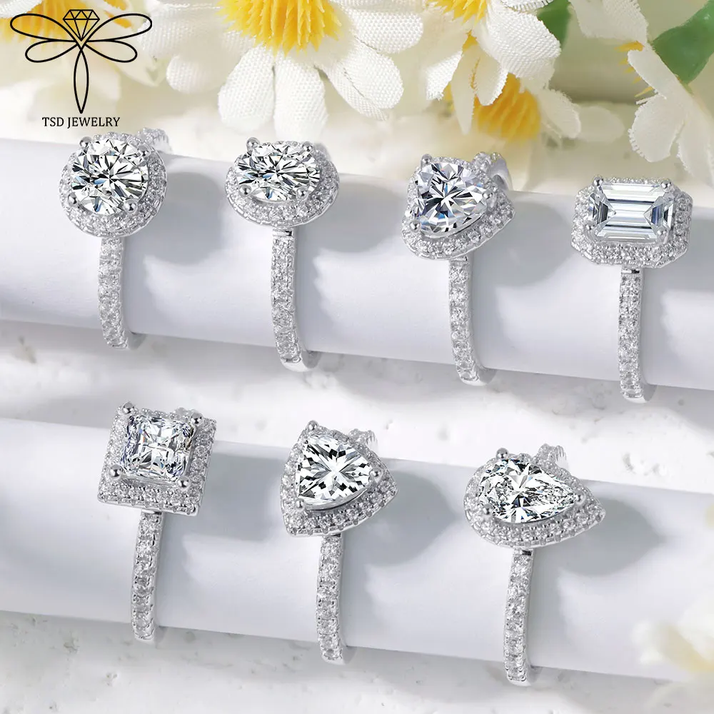 1.0ct Princess Cut VVS1 Moissanite Engagement Ring S925 Sterling Silver Diamond Promise Wedding Rings Women Fine Jewelry
1.0ct Princess Cut VVS1 Moissanite Engagement Ring S925 Sterling Silver Diamond Promise Wedding Rings Women Fine Jewelry