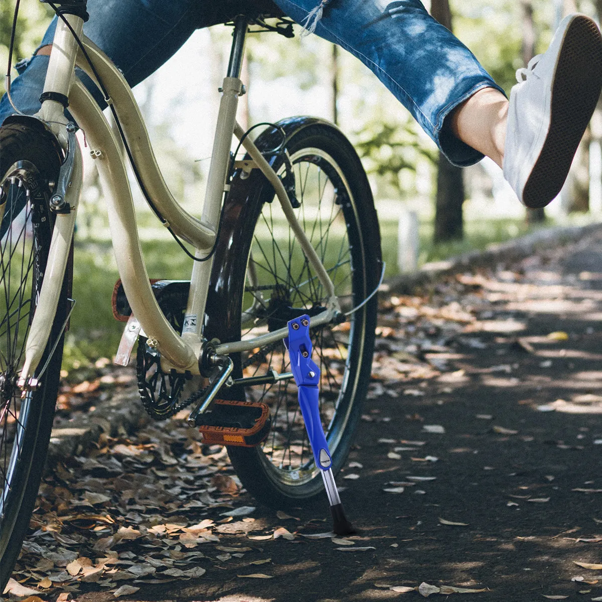 Premium Foot Side Support Kickstand Aluminum Alloy Bike Stand for Mountain Road Bicycle Blue Bike Kickstand Riding Supplies
Premium Foot Side Support Kickstand Aluminum Alloy Bike Stand for Mountain Road Bicycle Blue Bike Kickstand Riding Supplies