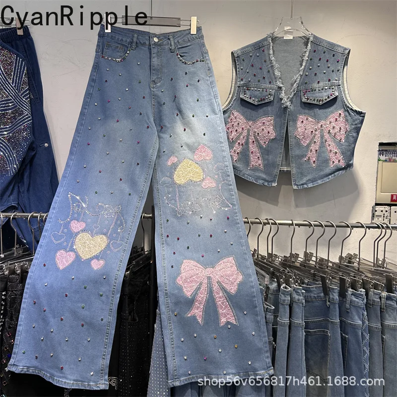 Luxury Diamonds Women Two-piece Sets Cute Bow Beads V-neck Sleeveless Vests Coat + High Waist Blue Wide Leg Denim Trousers
Luxury Diamonds Women Two-piece Sets Cute Bow Beads V-neck Sleeveless Vests Coat + High Waist Blue Wide Leg Denim Trousers