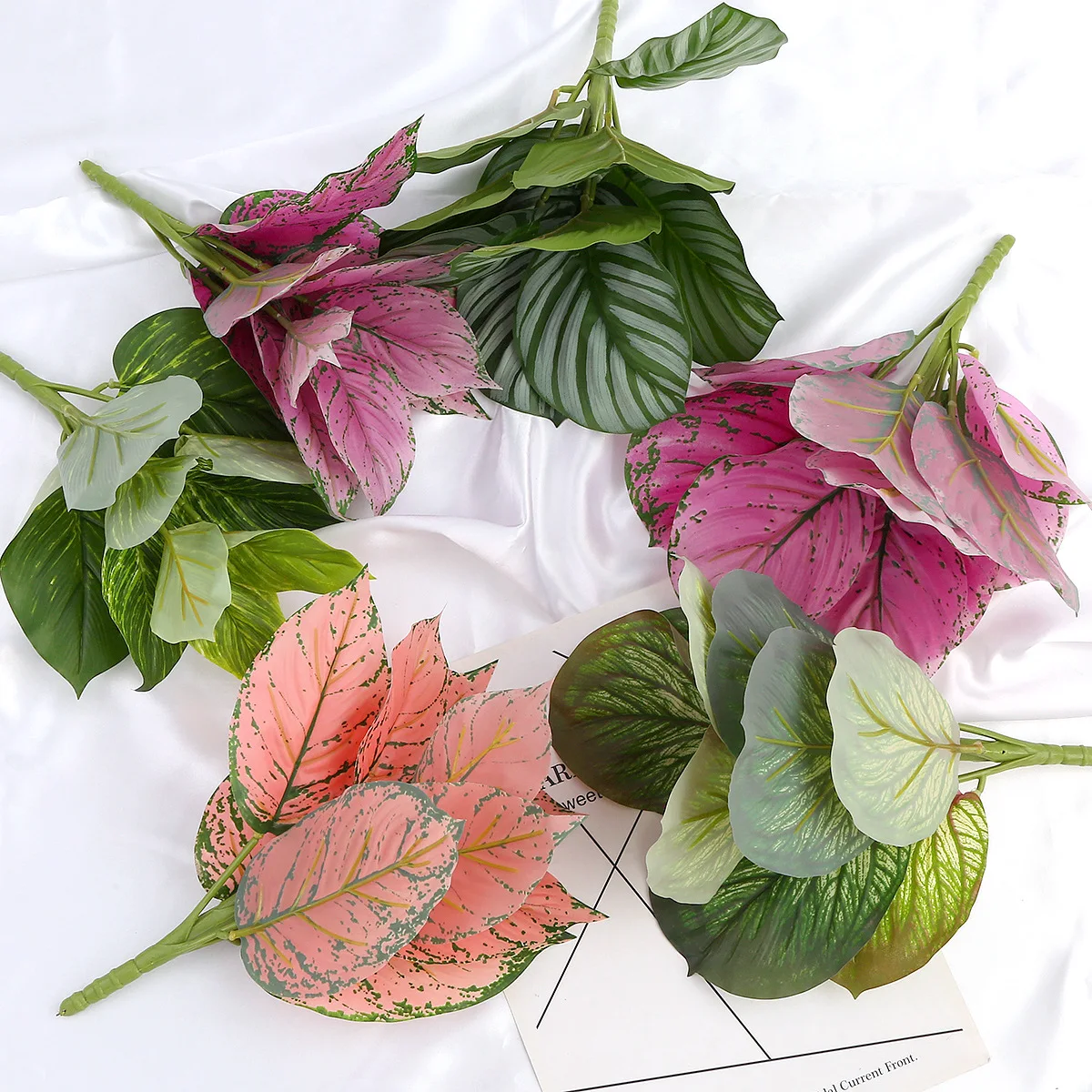 5Pcs Artificial Green Plants Arrowroot Leaves Home Desktop Decoration Garden Potted Ornaments Wedding Floral Arrangements Leaves
5Pcs Artificial Green Plants Arrowroot Leaves Home Desktop Decoration Garden Potted Ornaments Wedding Floral Arrangements Leaves