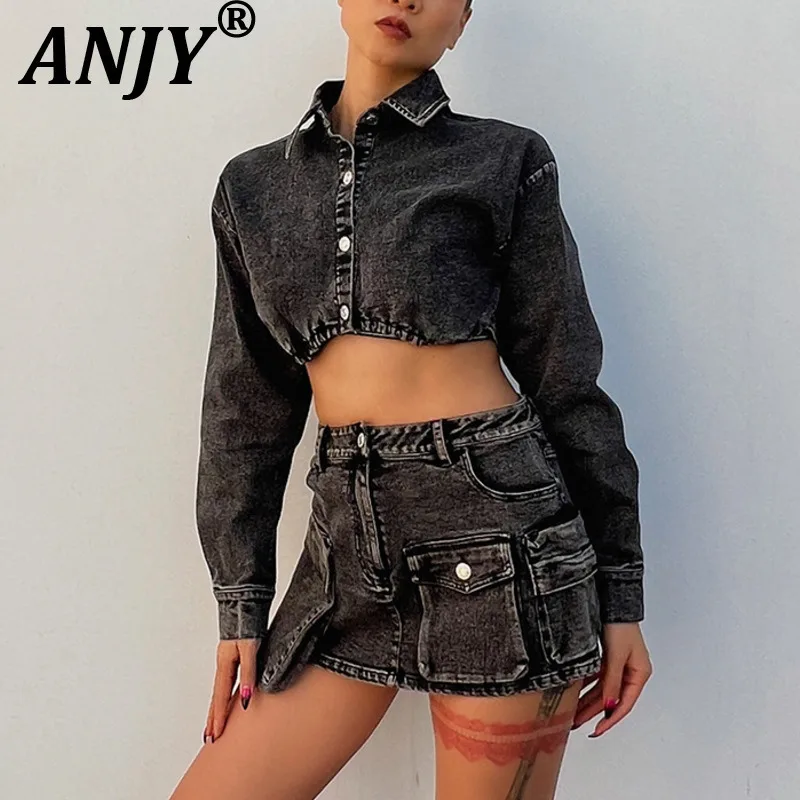 ANJY Summer New Women Chic Two-Piece Set Turn-Down Collar Long Sleeve Short Tops Multi-pocket Safari Style Tide Mini Skirt A8762
ANJY Summer New Women Chic Two-Piece Set Turn-Down Collar Long Sleeve Short Tops Multi-pocket Safari Style Tide Mini Skirt A8762