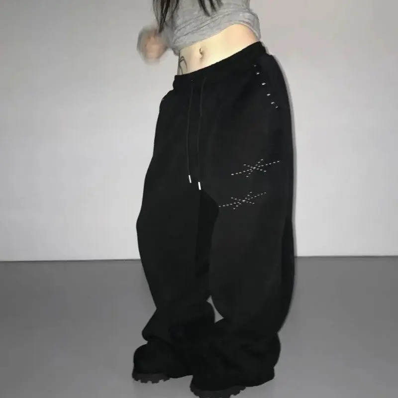 Korean Sweatpants Fashion Wide Leg Y2k Pants Pantalon Femme Joggers for Women Drawstring Diamond Casual Streetwear BF Trousers
Korean Sweatpants Fashion Wide Leg Y2k Pants Pantalon Femme Joggers for Women Drawstring Diamond Casual Streetwear BF Trousers