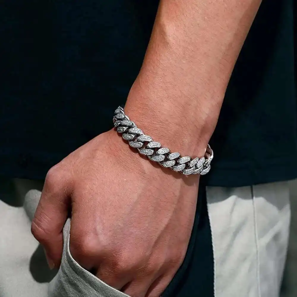 Hot Sale 925 Silver 18K Cuban Link Bracelet Moissanite Diamond Bracelet for Mens HipHop Jewelry
Hot Sale 925 Silver 18K Cuban Link Bracelet Moissanite Diamond Bracelet for Mens HipHop Jewelry