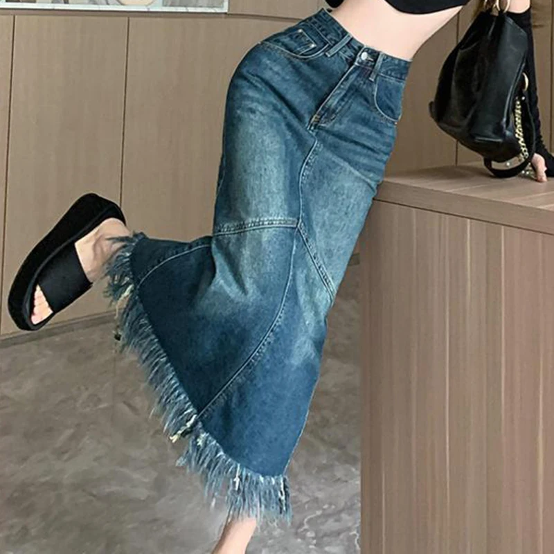 2023 Summer New Tassel Spliced Denim Skirt Women's Vintage High Waist Slim Mid length Wrapped Hip Skirt
2023 Summer New Tassel Spliced Denim Skirt Women's Vintage High Waist Slim Mid length Wrapped Hip Skirt