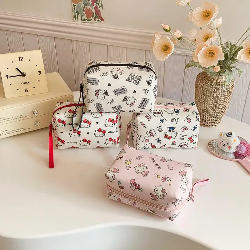 Cute Anime Storage Bag Cartoon Hello Kitty Large Capacity Makeup Bag Sanrio Kawaii New Handbag Portable Bathing Bag Girls Gift
Cute Anime Storage Bag Cartoon Hello Kitty Large Capacity Makeup Bag Sanrio Kawaii New Handbag Portable Bathing Bag Girls Gift