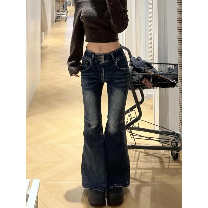 Американские джинсы High Street Spicy Girls с низкой талией, женские осенние винтажные брюки Y2k Design Sense, облегающие прямые брюки-клеш с микро-клеш
Американские джинсы High Street Spicy Girls с низкой талией, женские осенние винтажные брюки Y2k Design Sense, облегающие прямые брюки-клеш с микро-клеш