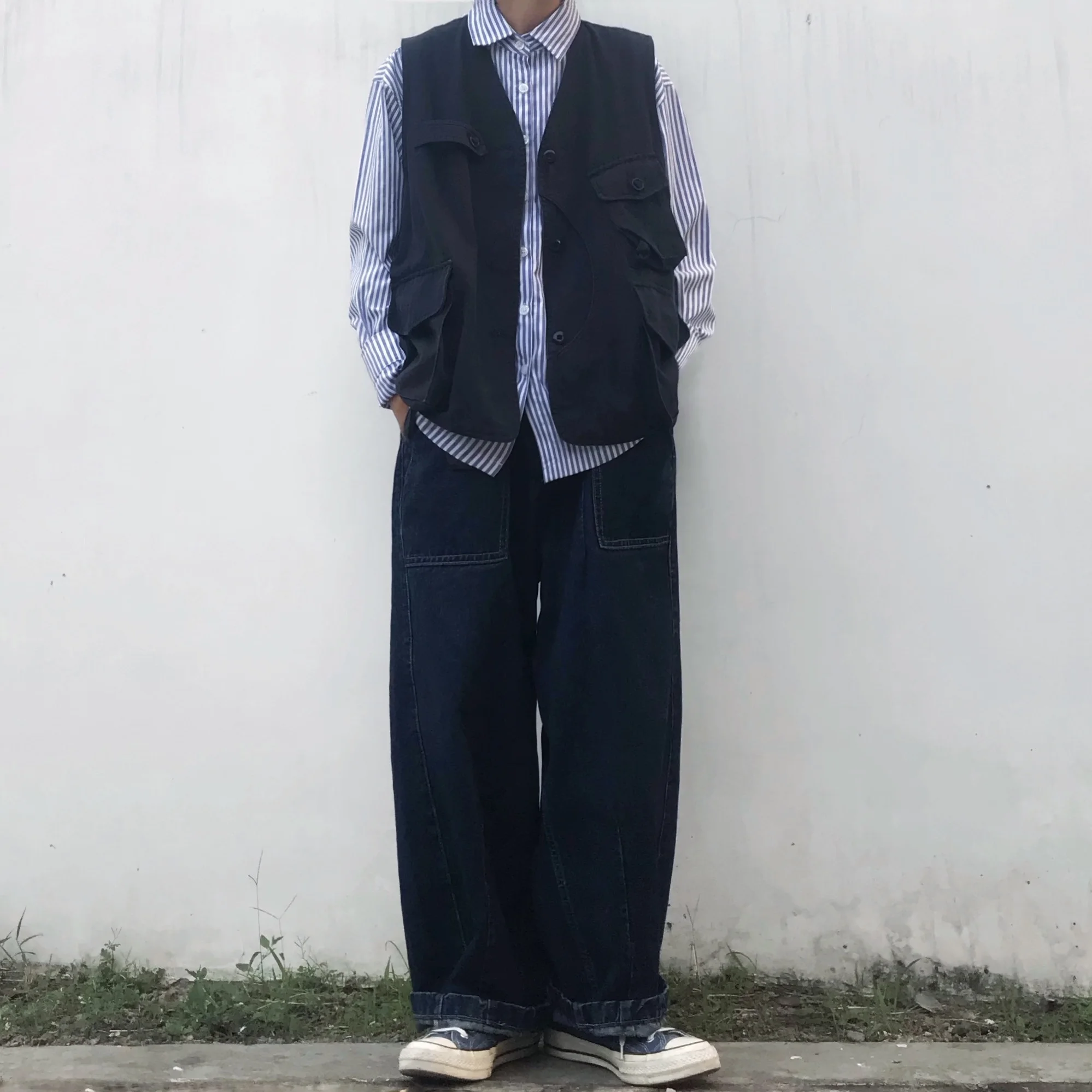 Retro Washed Loose Straight Leg Deep Blue Wide Leg Jeans Unisex Couple's Trendy Casual Workwear Jeans Street Style Denim
Retro Washed Loose Straight Leg Deep Blue Wide Leg Jeans Unisex Couple's Trendy Casual Workwear Jeans Street Style Denim