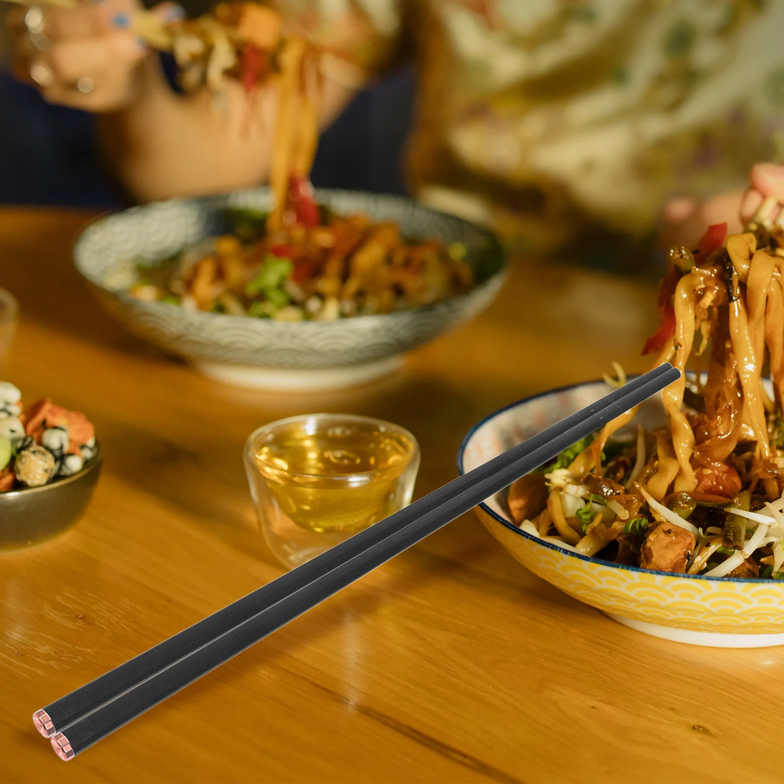 5Pairs Sturdy Fiberglass Chopsticks Non-Skid Reusable Chinese Style Household Restaurant Cooking Eating Chopstick Set
5Pairs Sturdy Fiberglass Chopsticks Non-Skid Reusable Chinese Style Household Restaurant Cooking Eating Chopstick Set