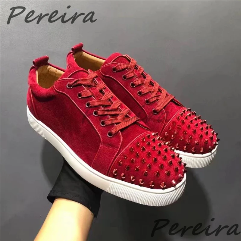 Rivets Suede Leather Men's Sneakers Round Toe Lace Up Flats Casual Shoes Brand Design Red Blue Black Comfortable Running Shoes
Rivets Suede Leather Men's Sneakers Round Toe Lace Up Flats Casual Shoes Brand Design Red Blue Black Comfortable Running Shoes