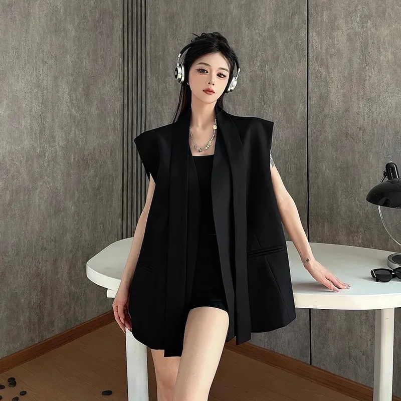 Женский жилет-блейзер оверсайз, повседневный, без рукавов, с открытым передом, однотонный, свободного кроя
Женский жилет-блейзер оверсайз, повседневный, без рукавов, с открытым передом, однотонный, свободного кроя