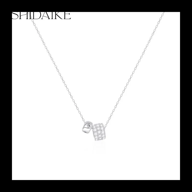 Ожерелье с взрывным жемчугом и четырьмя листами клевера, милое модное универсальное женское легкое роскошное ожерелье 18K в литературном и художественном стиле
Ожерелье с взрывным жемчугом и четырьмя листами клевера, милое модное универсальное женское легкое роскошное ожерелье 18K в литературном и художественном стиле