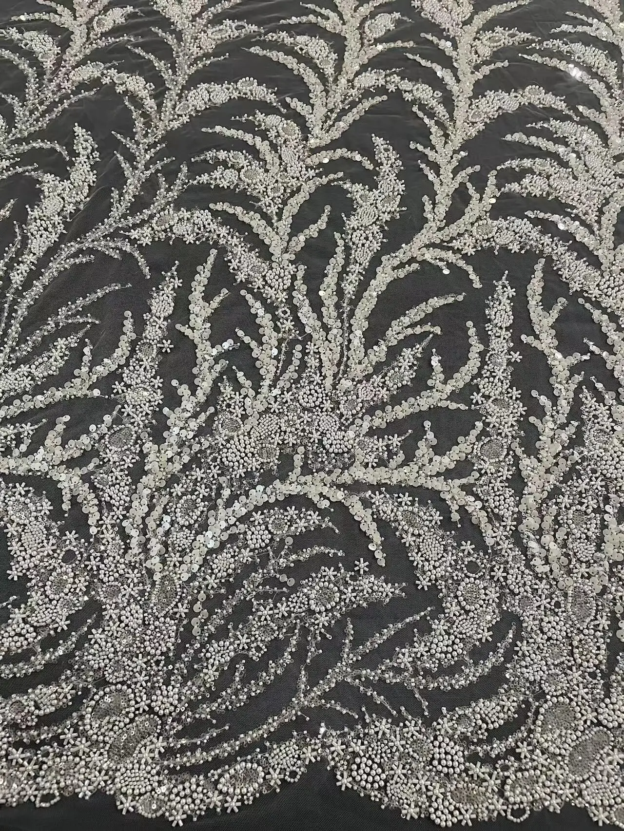 S-1302868 Embroidery French Tulle Lace Fabric with beads High Quality Nigerian Wedding Dress African Lace Fabric
S-1302868 Embroidery French Tulle Lace Fabric with beads High Quality Nigerian Wedding Dress African Lace Fabric