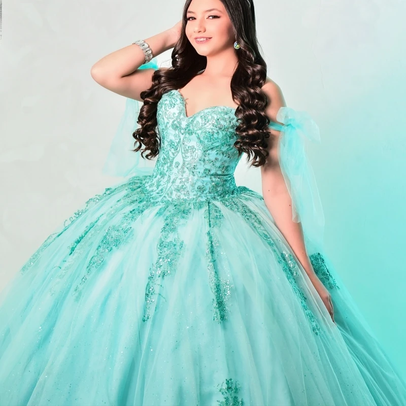 Green Shiny Quinceanera Dresses Off The Shoulder Sequin Applique Lace Beads Tull Party Birthday Sweet 16 Dress Vestidos 15 De
Green Shiny Quinceanera Dresses Off The Shoulder Sequin Applique Lace Beads Tull Party Birthday Sweet 16 Dress Vestidos 15 De