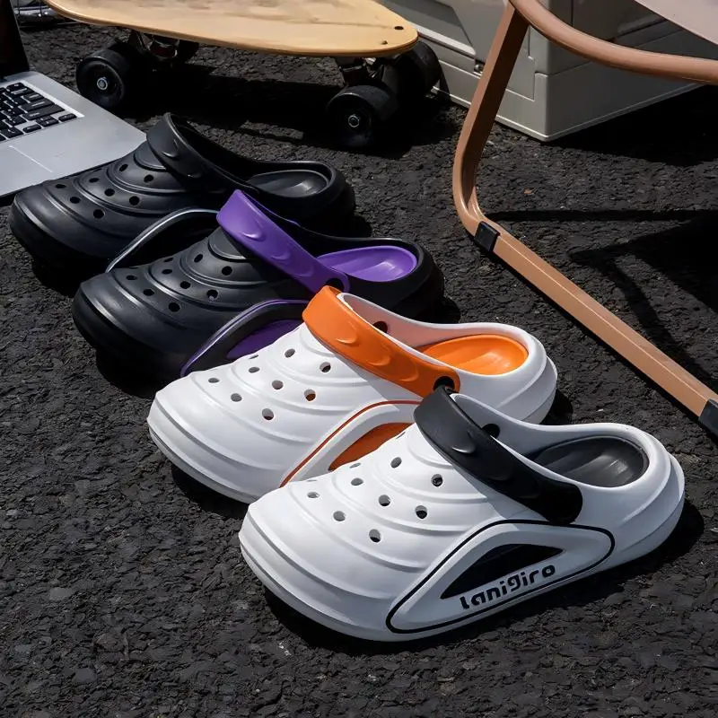 Новые мужские полые сандалии, мужская летняя верхняя одежда, пляжные тапочки для вождения на толстой подошве, нескользящие износостойкие мужские спортивные тапочки с носком для мужчин
Новые мужские полые сандалии, мужская летняя верхняя одежда, пляжные тапочки для вождения на толстой подошве, нескользящие износостойкие мужские спортивные тапочки с носком для мужчин