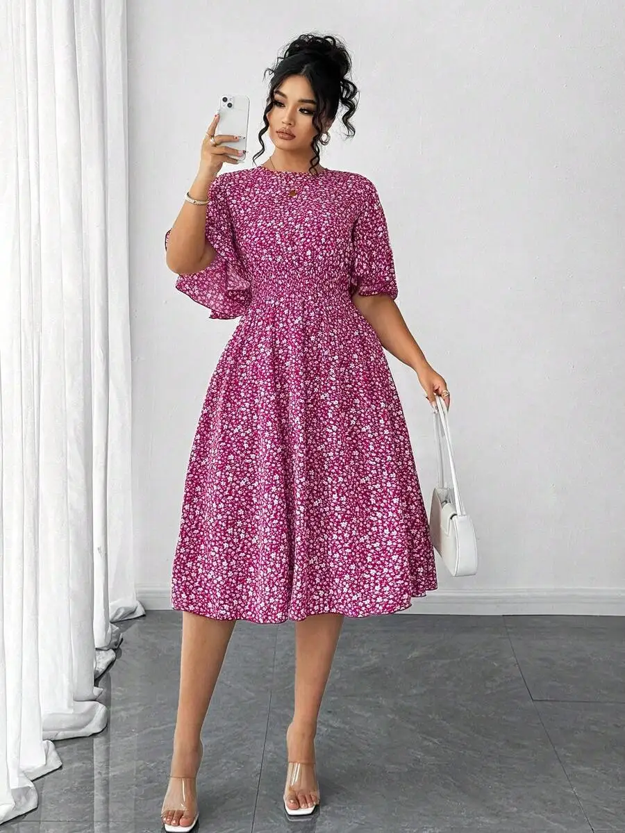 Plus Size Women Ditsy Floral Round Neck Ruffle Sleeve Elastic Waist A-Line Midi Dress
Plus Size Women Ditsy Floral Round Neck Ruffle Sleeve Elastic Waist A-Line Midi Dress