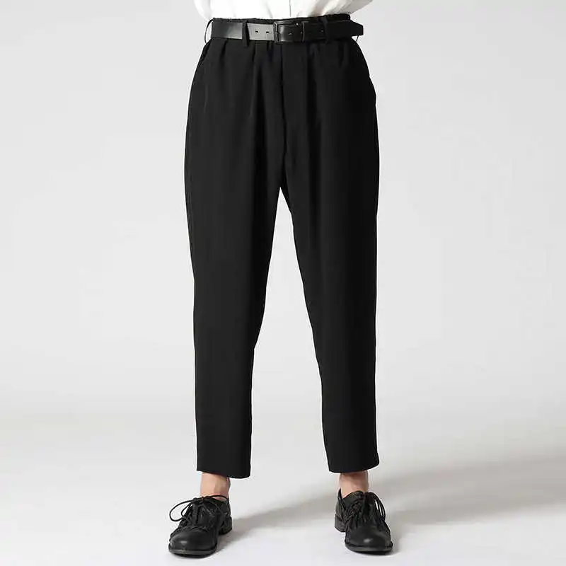 YOJI OOAK nine minute casual pants personality small foot radish pants triacetate mixed polyester casual ankle pants 
YOJI OOAK nine minute casual pants personality small foot radish pants triacetate mixed polyester casual ankle pants