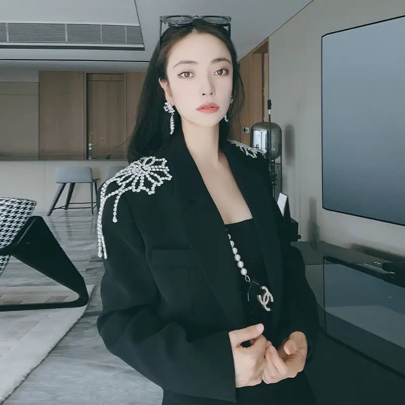 Autumn Top Quality New Fashion Designer Jacket Women's Classic Hidden Button Blazer Outer
Autumn Top Quality New Fashion Designer Jacket Women's Classic Hidden Button Blazer Outer