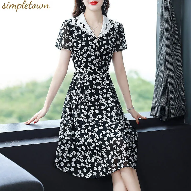 Spring and summer chiffon dress 2025 new print A-line slim fit lace lapel fashionable dress
Spring and summer chiffon dress 2025 new print A-line slim fit lace lapel fashionable dress