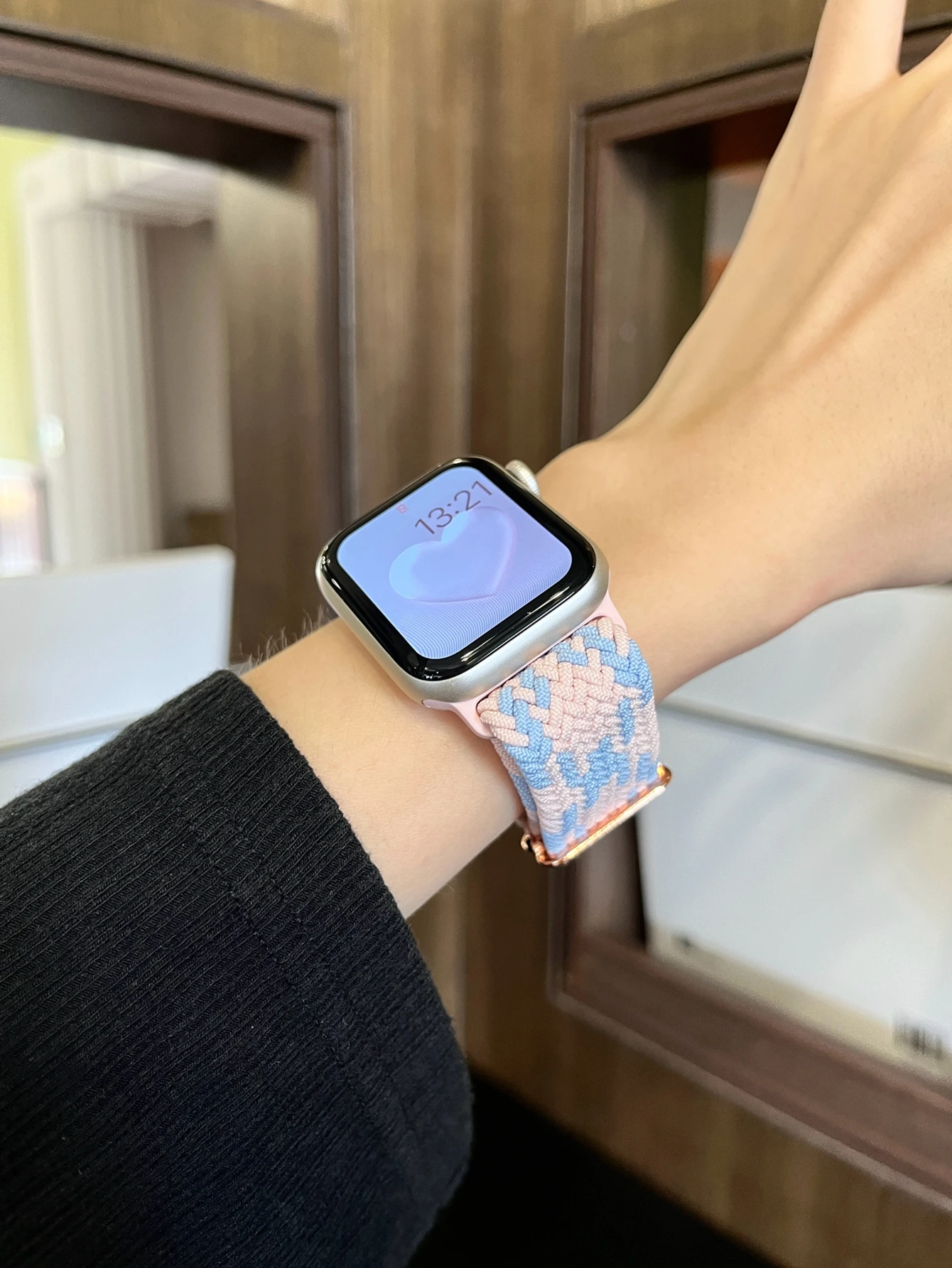 elastic nylon For Apple Watch band women Ultra 10/9/8/7/6/5/4/3/2/1 SE 38mm 40mm 41mm 42mm 44mm 45mm 46mm Loop
elastic nylon For Apple Watch band women Ultra 10/9/8/7/6/5/4/3/2/1 SE 38mm 40mm 41mm 42mm 44mm 45mm 46mm Loop