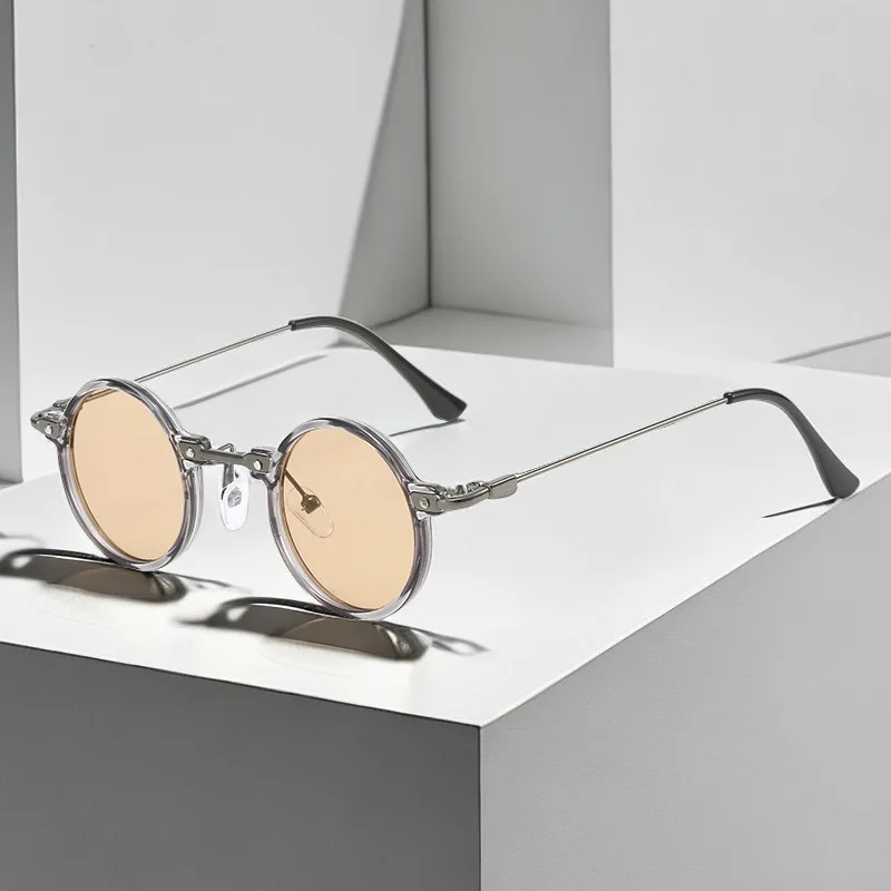 Small Frame Circular Personalized Hip-hop 2024 Fashion Metal Retro Light Luxury Simple Sunglasses Men's and Women's Flat Lenses
Small Frame Circular Personalized Hip-hop 2024 Fashion Metal Retro Light Luxury Simple Sunglasses Men's and Women's Flat Lenses