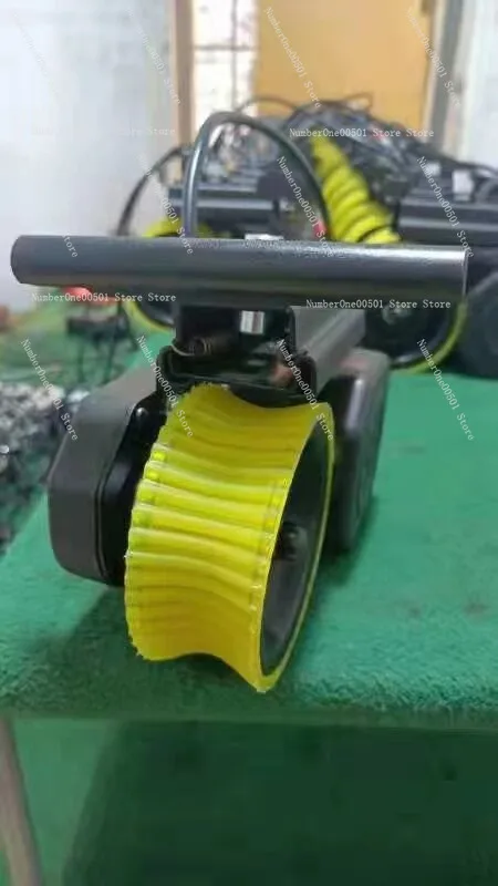 Bike Conversion Kit Mountain Bike Motor with Clutch Controller 48V Mid Drive Retrofit Set
Bike Conversion Kit Mountain Bike Motor with Clutch Controller 48V Mid Drive Retrofit Set