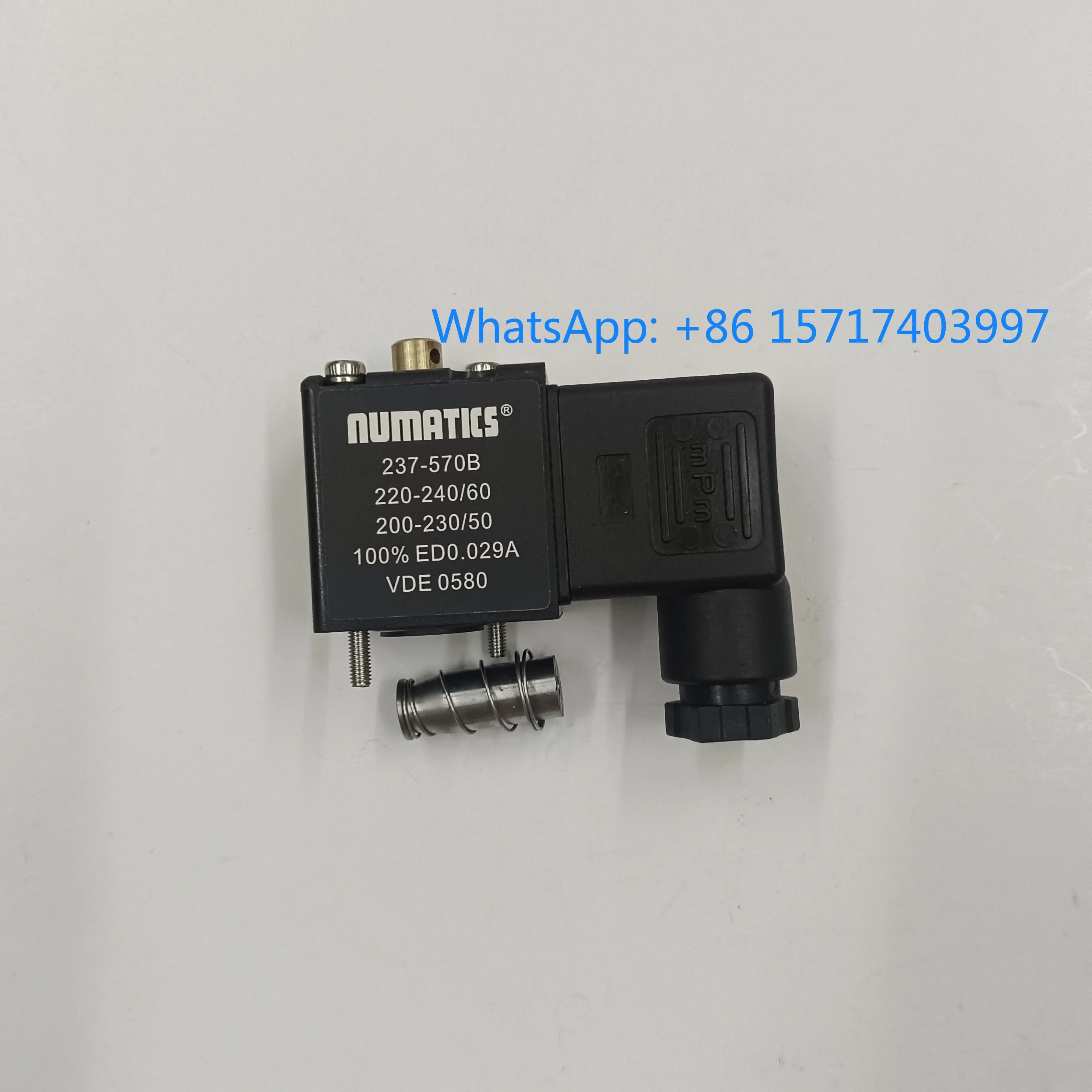237-570B 226-749B 237-568B NUMATICS solenoid valve coil genuine
237-570B 226-749B 237-568B NUMATICS solenoid valve coil genuine