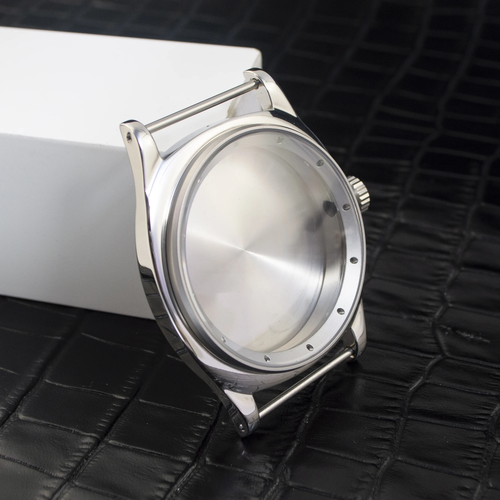 Vintage Watch Case Sapphire Glass Stainless Steel 46.5mm Case PAM 3646hl Case 10ATM Waterproof fit ETA6497/6498/ST3600 Movement
Vintage Watch Case Sapphire Glass Stainless Steel 46.5mm Case PAM 3646hl Case 10ATM Waterproof fit ETA6497/6498/ST3600 Movement