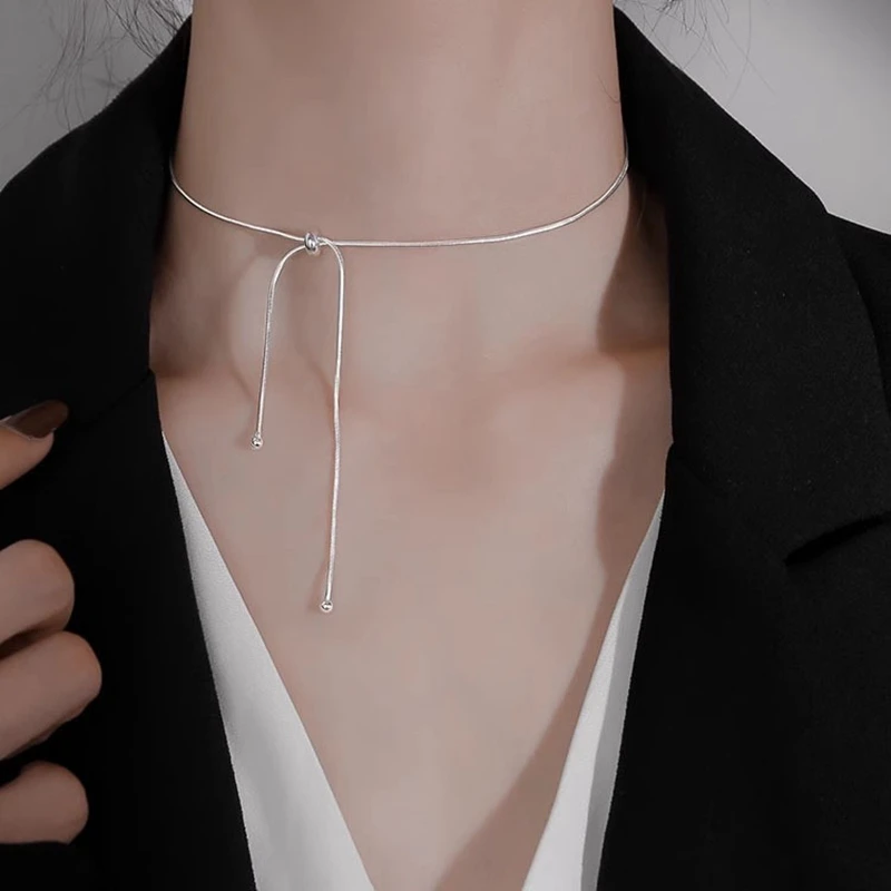 925 Sterling Silver Sparkling Snake Chain Necklace Female Clavicle Chain Adjustable Short Style Fashion Simple Party Jewelry
925 Sterling Silver Sparkling Snake Chain Necklace Female Clavicle Chain Adjustable Short Style Fashion Simple Party Jewelry