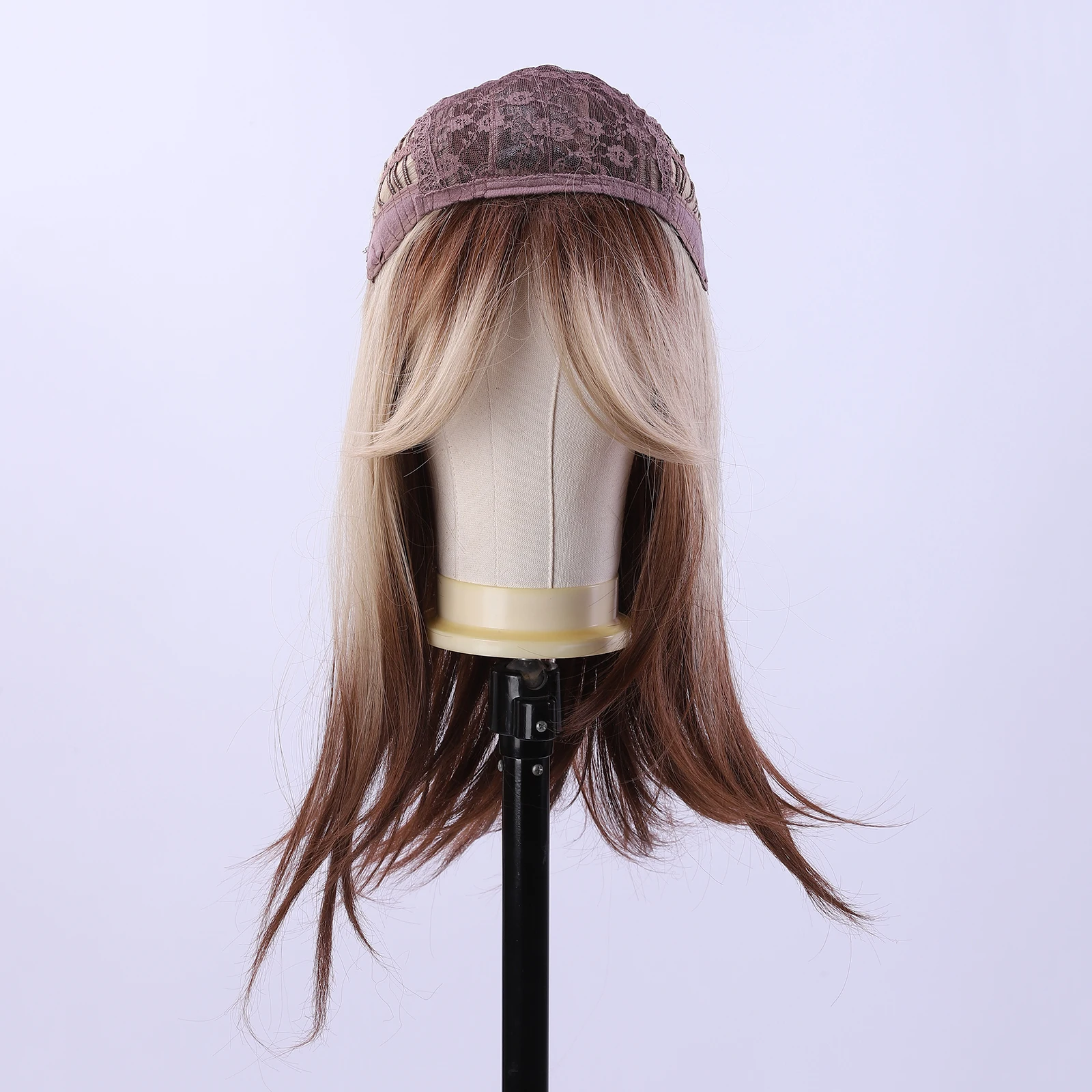 1 женский парик, выполненный из термостойкого синтетического высокотемпературного волокна, с естественным объемным стилем.
1 женский парик, выполненный из термостойкого синтетического высокотемпературного волокна, с естественным объемным стилем.