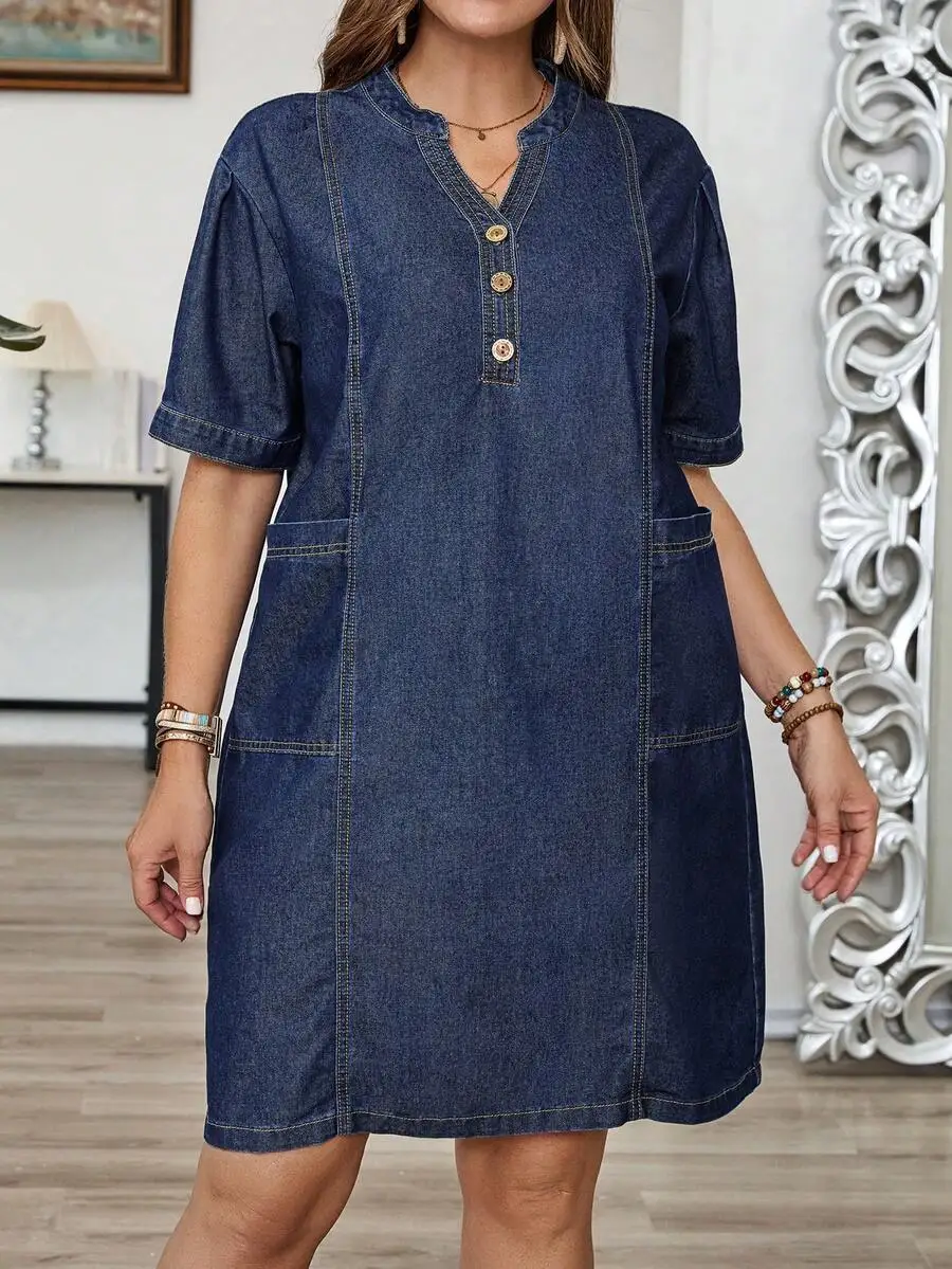 Plus Size Women Summer V-Neck Short Sleeve Denim Dress With Dual Pockets Casual
Plus Size Women Summer V-Neck Short Sleeve Denim Dress With Dual Pockets Casual