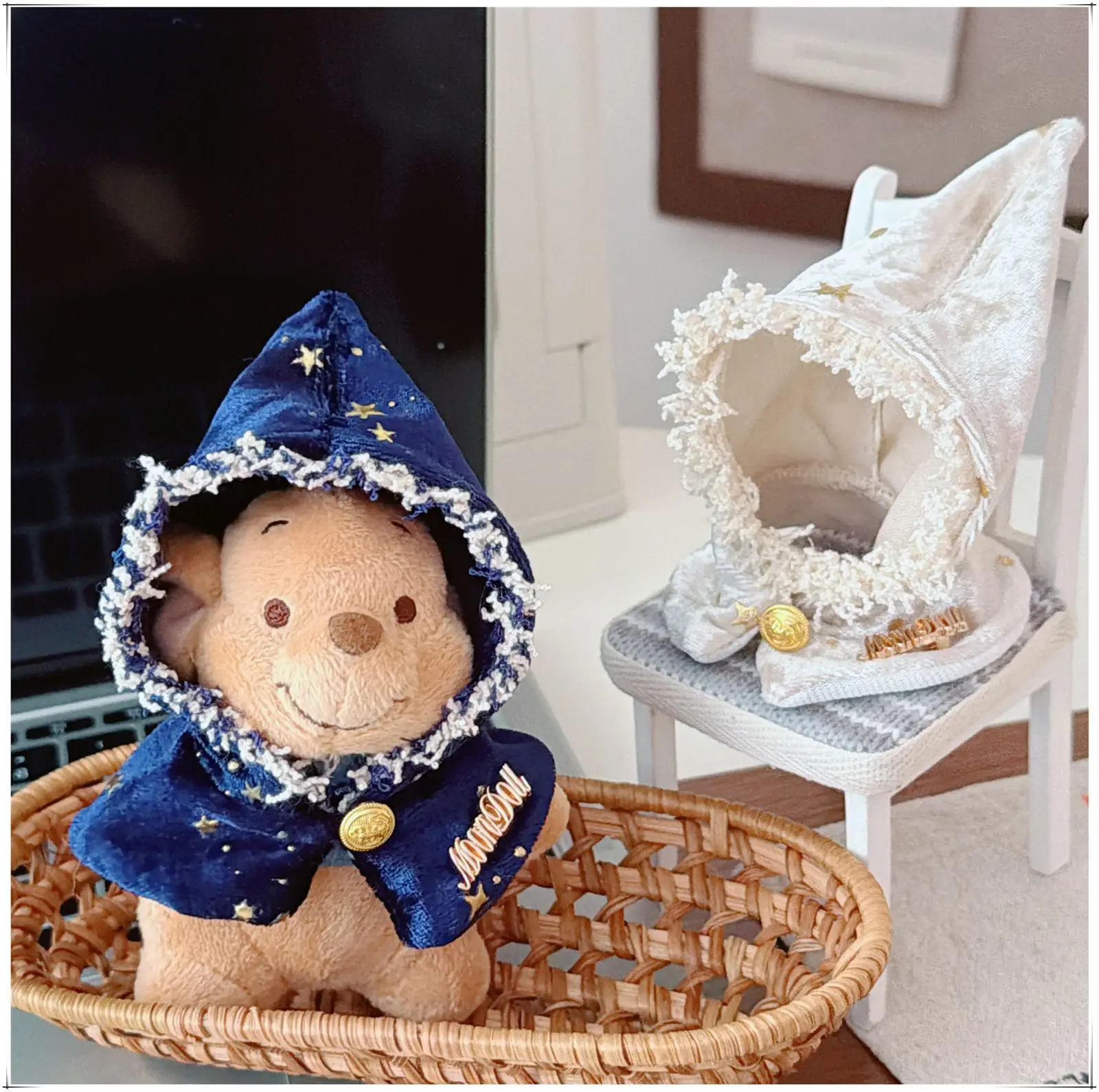 Одежда для милых мини-плюшевых кукол 10 см: кавайный темно-синий плащ-накидка, аксессуары для кукол из хлопка, подвеска для сумки, подарки для девочек
Одежда для милых мини-плюшевых кукол 10 см: кавайный темно-синий плащ-накидка, аксессуары для кукол из хлопка, подвеска для сумки, подарки для девочек