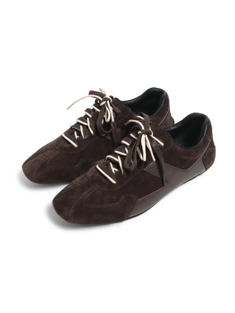 Comfortable Flat Bottom Retro Style Men's Casual Shoes Trendy Deqin Sneakers Sporty Slip-On Loafers for Commuting And Leisure
Comfortable Flat Bottom Retro Style Men's Casual Shoes Trendy Deqin Sneakers Sporty Slip-On Loafers for Commuting And Leisure