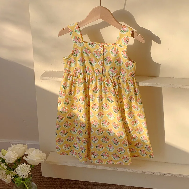 2025Summer New Children's Clothing Floral Strap Girls' Dress Cotton Dress Basic Tank Dress
2025Summer New Children's Clothing Floral Strap Girls' Dress Cotton Dress Basic Tank Dress