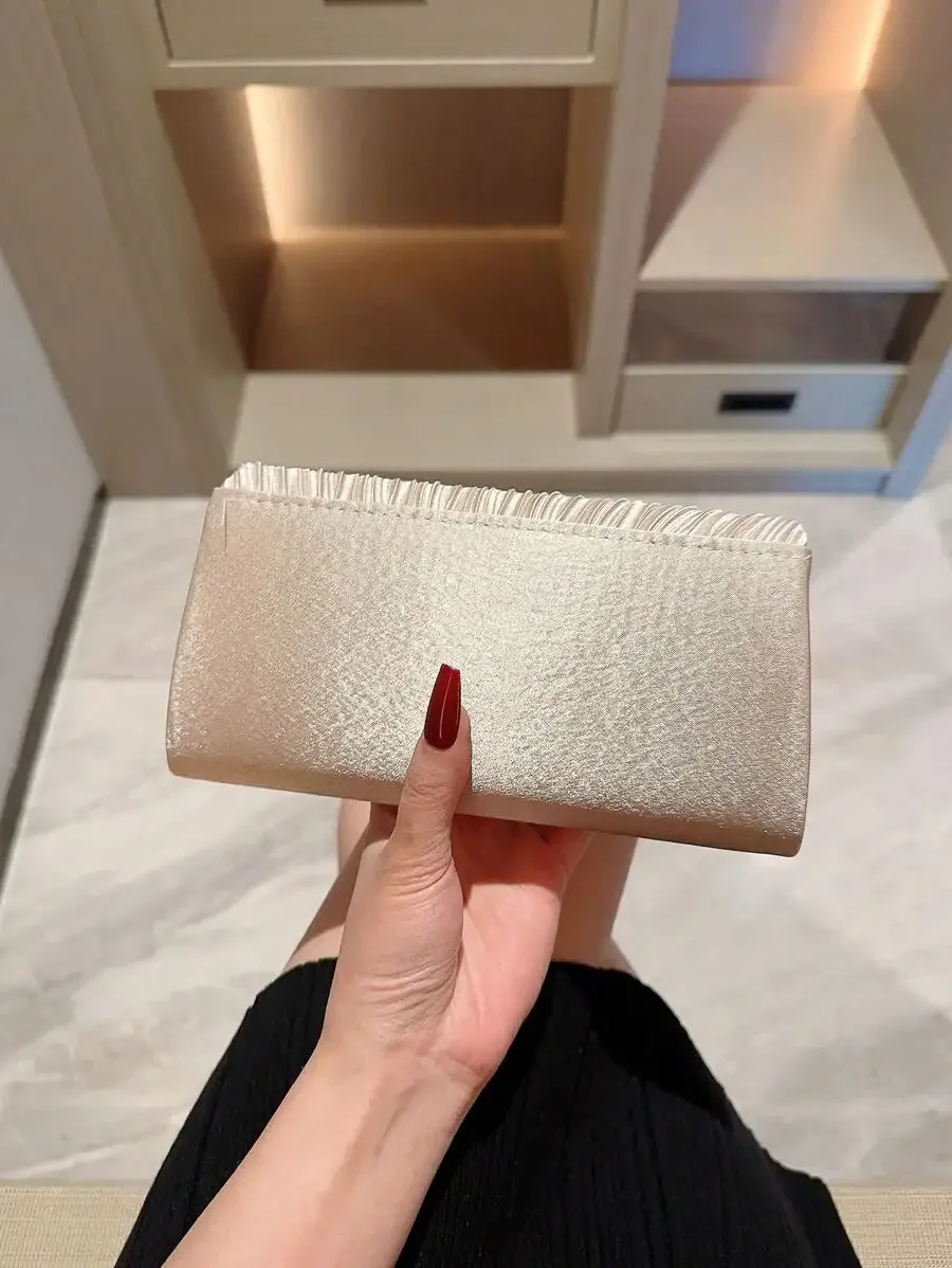 Pleated Satin Clutch Bag For Evening Party Formal Wedding Bridal Prom
Pleated Satin Clutch Bag For Evening Party Formal Wedding Bridal Prom