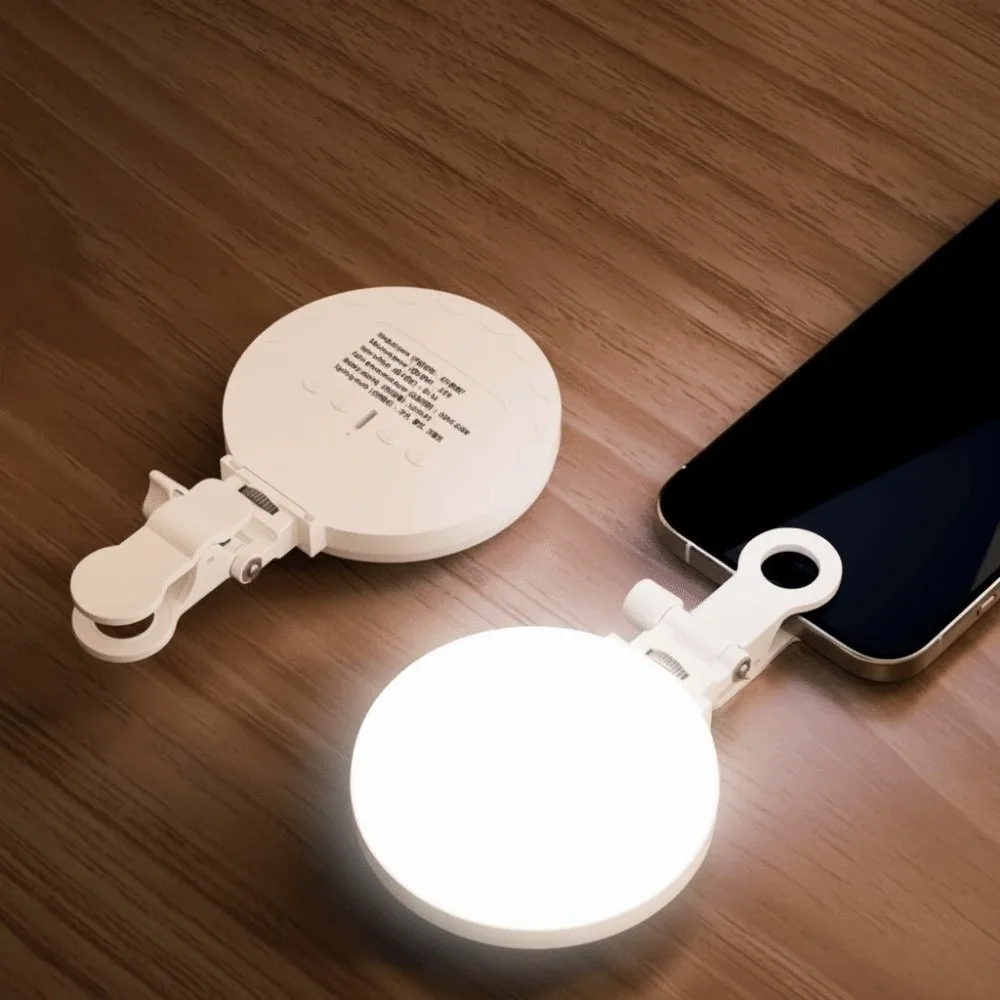 Lighting Tool 3 Color Mini Fill Light Clip Mount LED Clip Light Mobile Phone Fill Lamp Photography
Lighting Tool 3 Color Mini Fill Light Clip Mount LED Clip Light Mobile Phone Fill Lamp Photography