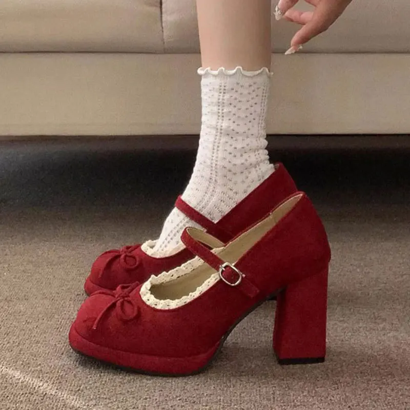 French Sweet Style Mary Jane Shoes for Women 2026 New Chunky Heel with Bow Princess Style High Heels to Match Skirts
French Sweet Style Mary Jane Shoes for Women 2026 New Chunky Heel with Bow Princess Style High Heels to Match Skirts