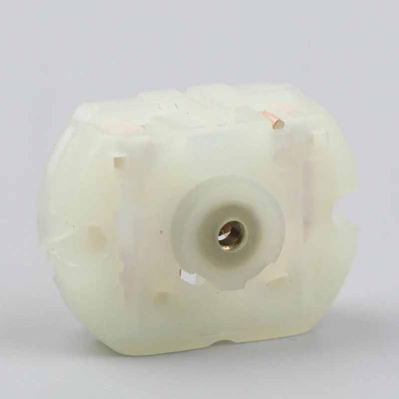 1 шт., задняя крышка двигателя, держатель угольной щетки для центрального замка двери автомобиля
1 шт., задняя крышка двигателя, держатель угольной щетки для центрального замка двери автомобиля