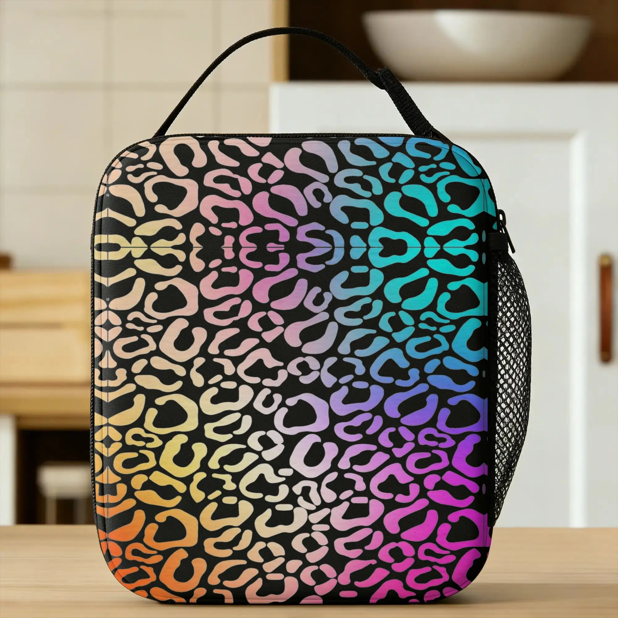 Rainbow Leopard Print Lunch Bag Picnic Lunch Box For Child Casual Print Thermal Tote Handbags Waterproof Portable Cooler Bag
Rainbow Leopard Print Lunch Bag Picnic Lunch Box For Child Casual Print Thermal Tote Handbags Waterproof Portable Cooler Bag