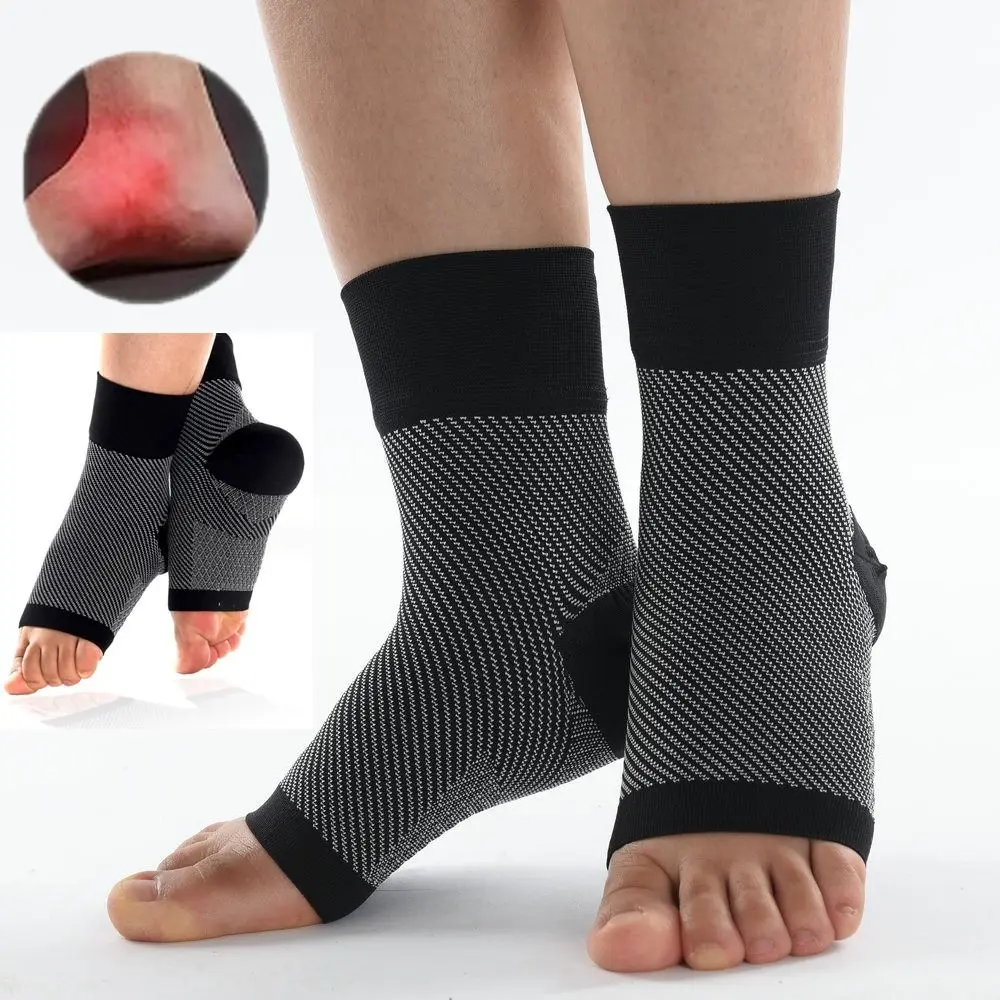 Nylon Neuropathy Socks Foot Pain Relief Foot Protection Soothe Relief Compression Socks Sweat Absorption Non-slip
Nylon Neuropathy Socks Foot Pain Relief Foot Protection Soothe Relief Compression Socks Sweat Absorption Non-slip