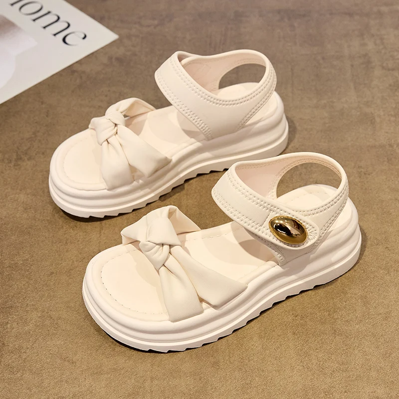 Basic solid color women's fashion slippers flat non slip open toe slides comfy slip on sandals for walking and shopping outdoors
Basic solid color women's fashion slippers flat non slip open toe slides comfy slip on sandals for walking and shopping outdoors