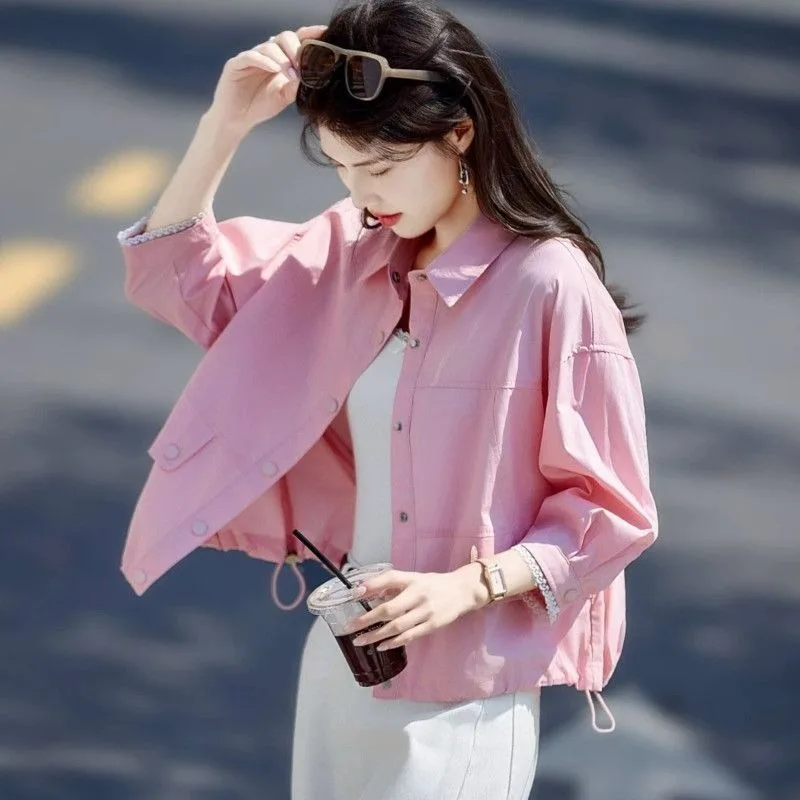 New Fashion Casual Short Jacket for Women Spring and Autumn Is Stylish Loose Slimming Youthful Versatile The Lapel Jacket Trendy
New Fashion Casual Short Jacket for Women Spring and Autumn Is Stylish Loose Slimming Youthful Versatile The Lapel Jacket Trendy