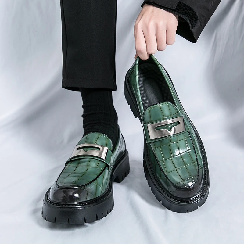Men Elegant Business Loafers Shoes Slip on Casual Thick Bottom Leather Green Party Shoes Breathable Man Fashion Casual Moccasins
Men Elegant Business Loafers Shoes Slip on Casual Thick Bottom Leather Green Party Shoes Breathable Man Fashion Casual Moccasins