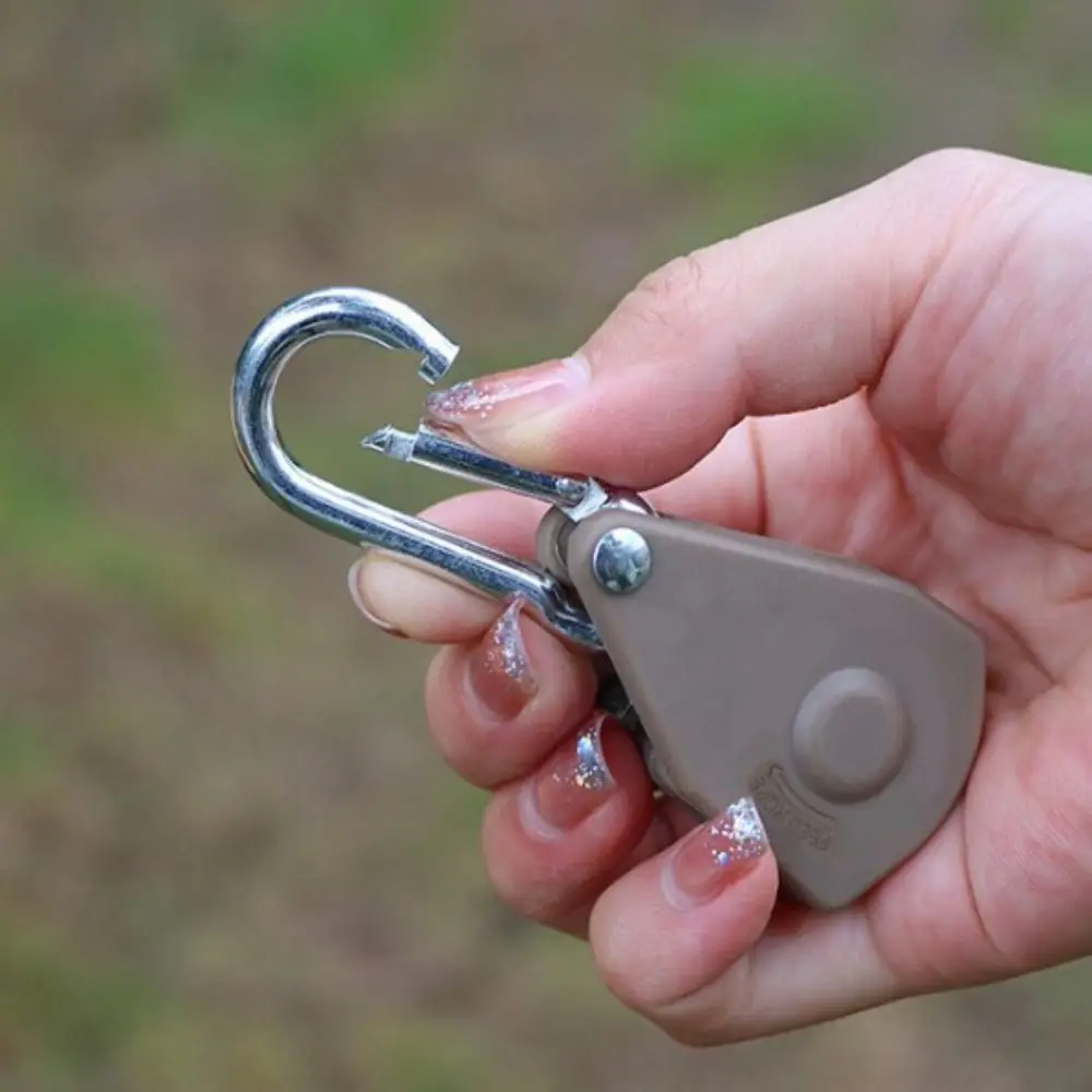 2Pcs Adjustable Tent Rope Hanger Pulley Hook Reinforced Metal Gear Ensure Safety Tarp Tie Down Non Slip Tensioner Ratchet
2Pcs Adjustable Tent Rope Hanger Pulley Hook Reinforced Metal Gear Ensure Safety Tarp Tie Down Non Slip Tensioner Ratchet