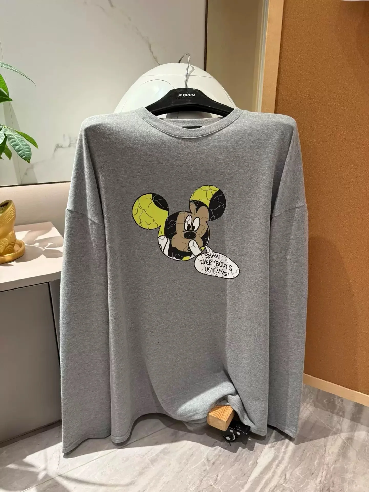 Loose Long Sve T-irt Women's Casual Cartoon Print Comfortable Lazy Sle Spring New Arrival Dongda Gate Korean Version
Loose Long Sve T-irt Women's Casual Cartoon Print Comfortable Lazy Sle Spring New Arrival Dongda Gate Korean Version